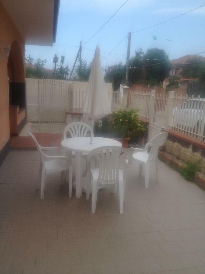 Villa Margherita Agnone Bagni Kültér fotó